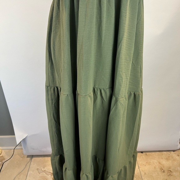 Simplee V Neck Ruffle Maxi Dress - Picture 4 of 7